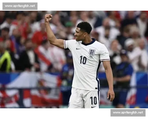 国家德比首发落定:贝林厄姆出任皇马右边锋 国家德比首发落定:贝林厄姆出任皇马右边锋